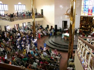A_Catholic_church_in_Abuja_Nigeria_February_2006_Credit_Jeremy_Weate_via_Flickr_CC_BY_NC_20