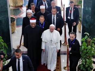 Pope Visits Cairo in Tumultuous Times for Egyptian Christians