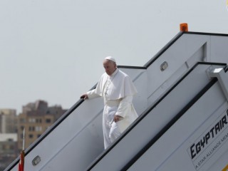 Pope Francis arrives in Cairo April 28 for a two-day visit to Egypt. (CNS photo/Paul Haring) See POPE-EGYPT-PEACE April 28, 2017.