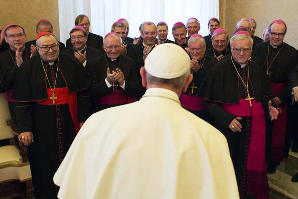 Pope_Francis_meets_with_German_bishops_during_their_ad_limina_visit_Vatican_City_Nov_20_2015_Credit_LOsservatore_Romano_CNA_11_20_15-1