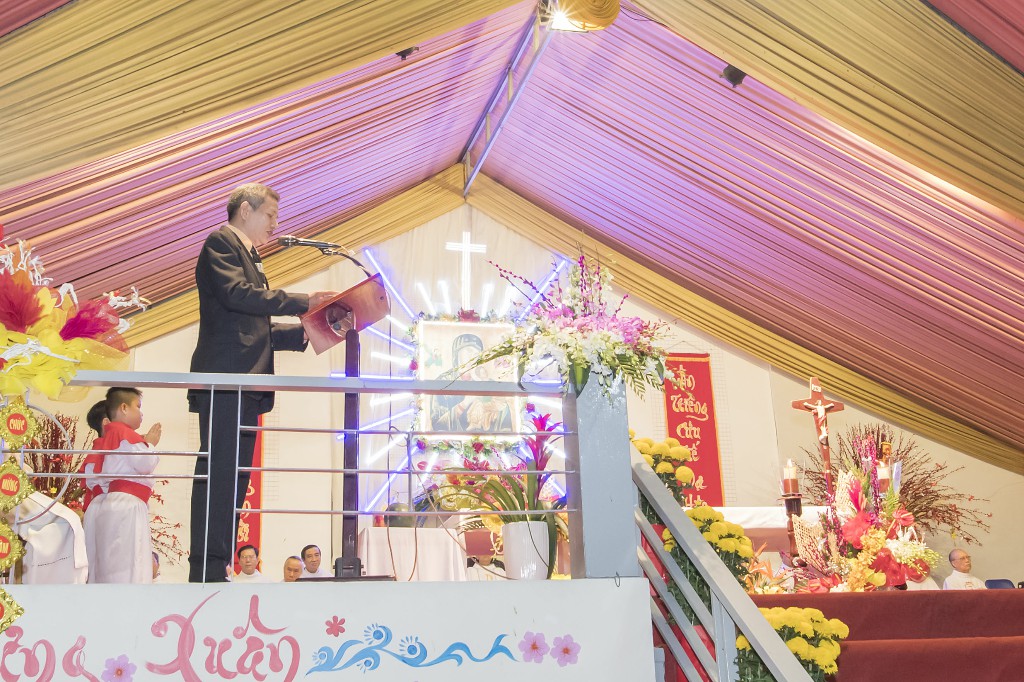 15-20-2018 Giao Thua 1 (28)