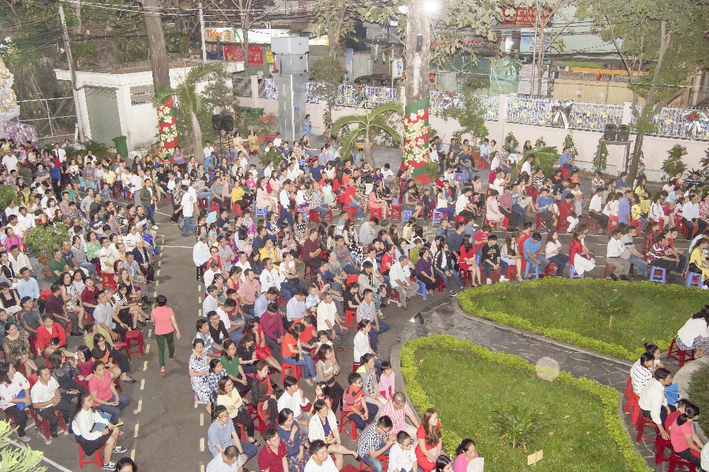 15-20-2018 Giao Thua 1 (5)