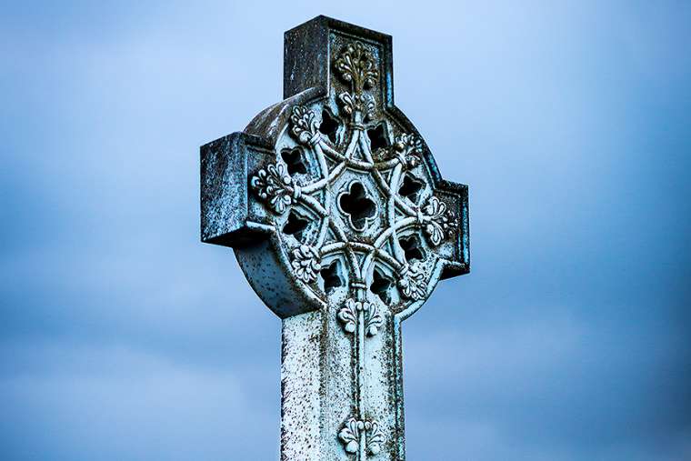 Celtic_Cross_Credit_melfoody_via_Flickr_CC_BY_NC_ND_20_CNA