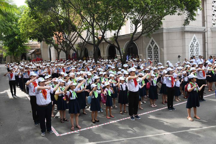 13-05-201820180513 Nhi Dang Hoa (28)