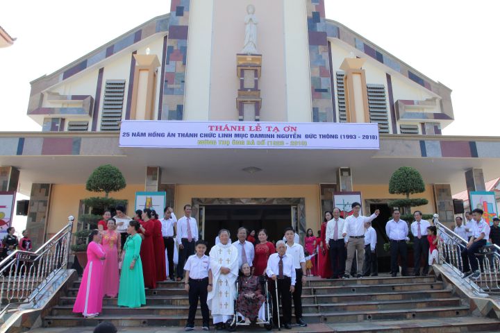 2018 Thanh le 25 Nam Lm C Thong (5)