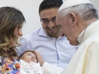 Famille-©-Vatican-Media-740x493