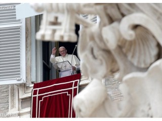 Kinh Truyền Tin với Đức Thánh Cha ngày 27-5-2018 - REUTERS