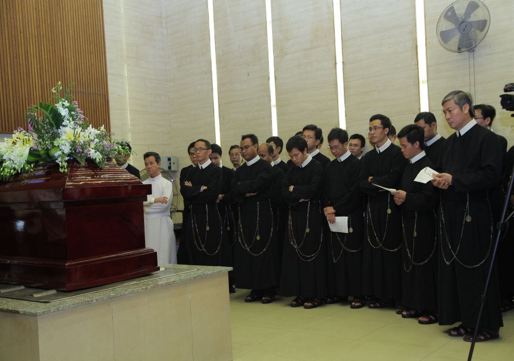 12-06-2018 Hoa Tang Thay Tha (18)