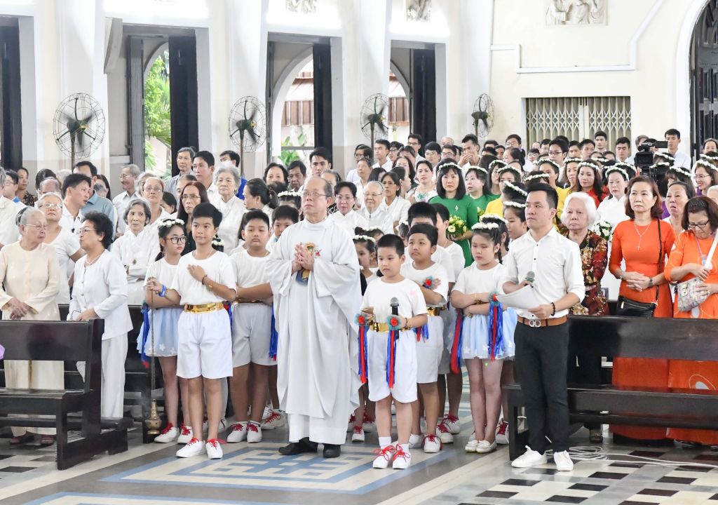 27-06-2018 Dang Hoa Duc Me (1)