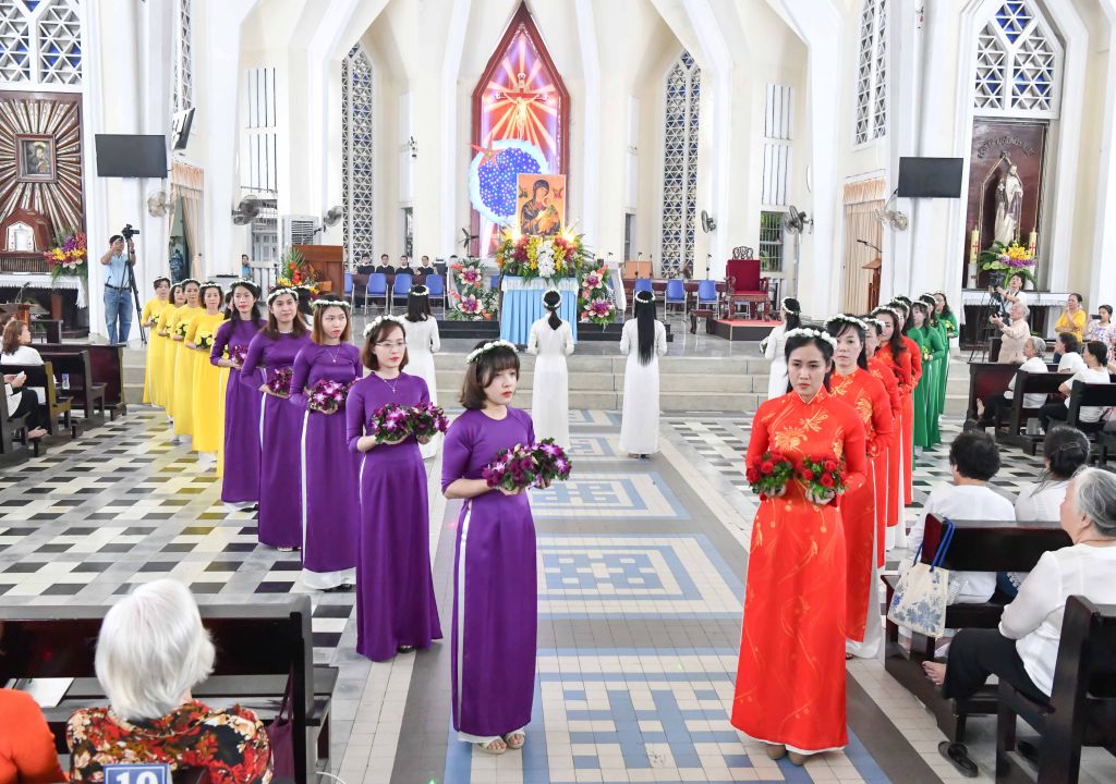 27-06-2018 Dang Hoa Duc Me (41)