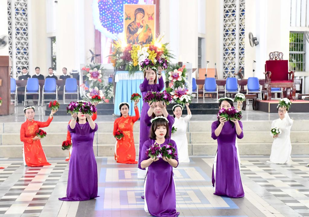 27-06-2018 Dang Hoa Duc Me (47)