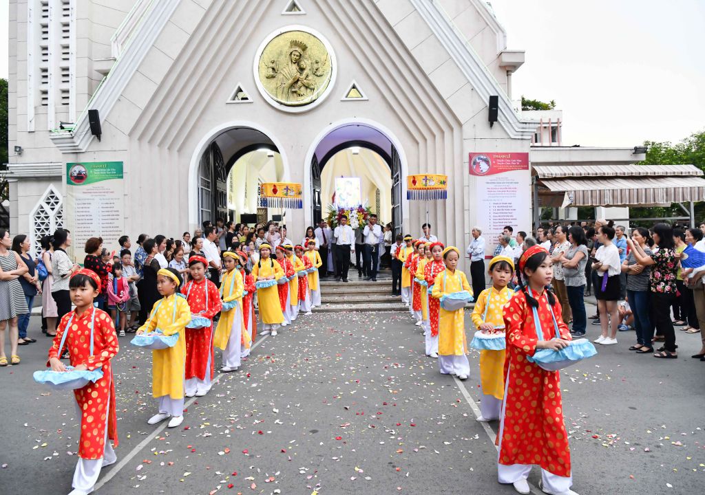 27-06-2018 Ruoc Kieu Duc Me HCG (41)