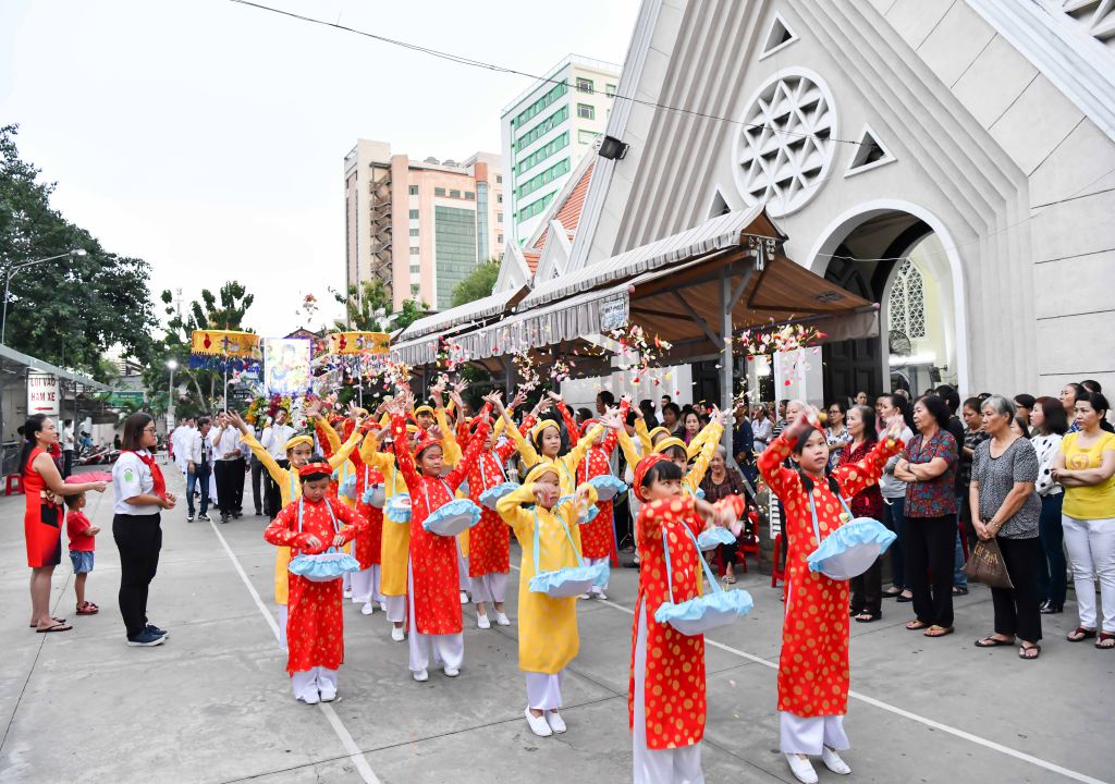 27-06-2018 Ruoc Kieu Duc Me HCG (49)