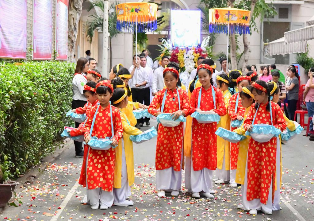 27-06-2018 Ruoc Kieu Duc Me HCG (62)