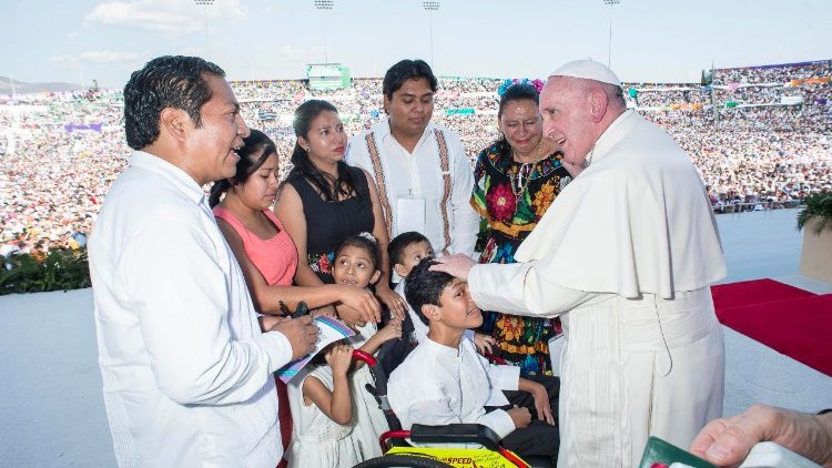 Pope meeting a family at Tuxtla Gutierrez, Mexico