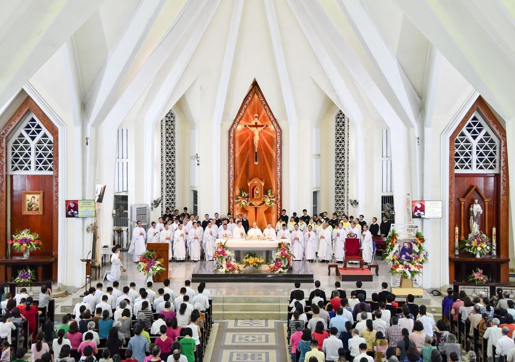 Svetlana Loboda minut videosini taqdim etadi Yigit rus ayolini sikishmoqda (video)