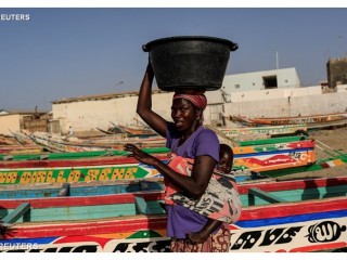 Phụ nữ ở Dakar - REUTERS
