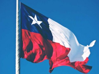 Flag_of_Chile_Credit_Juan_R_Velasco_Shutterstock_CNA