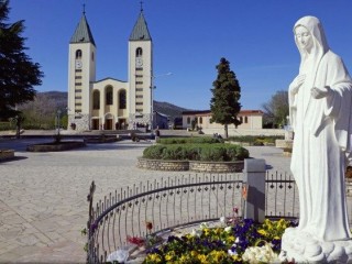 Đền thánh Đức Mẹ Medjugorje (Mễ du)