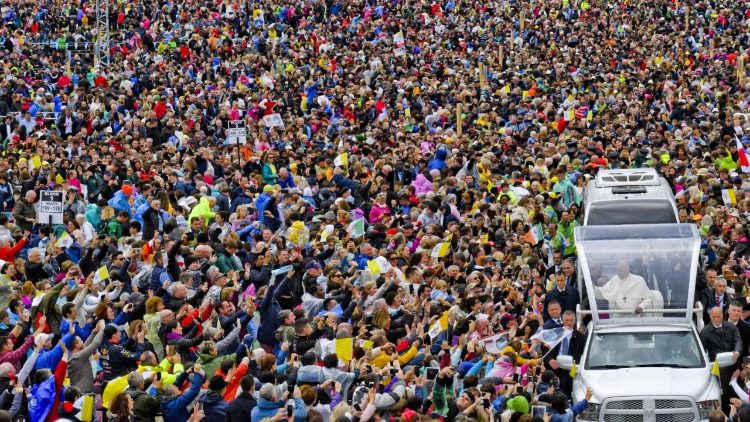 Pope Francis at Phoenix Park, Dublin 11