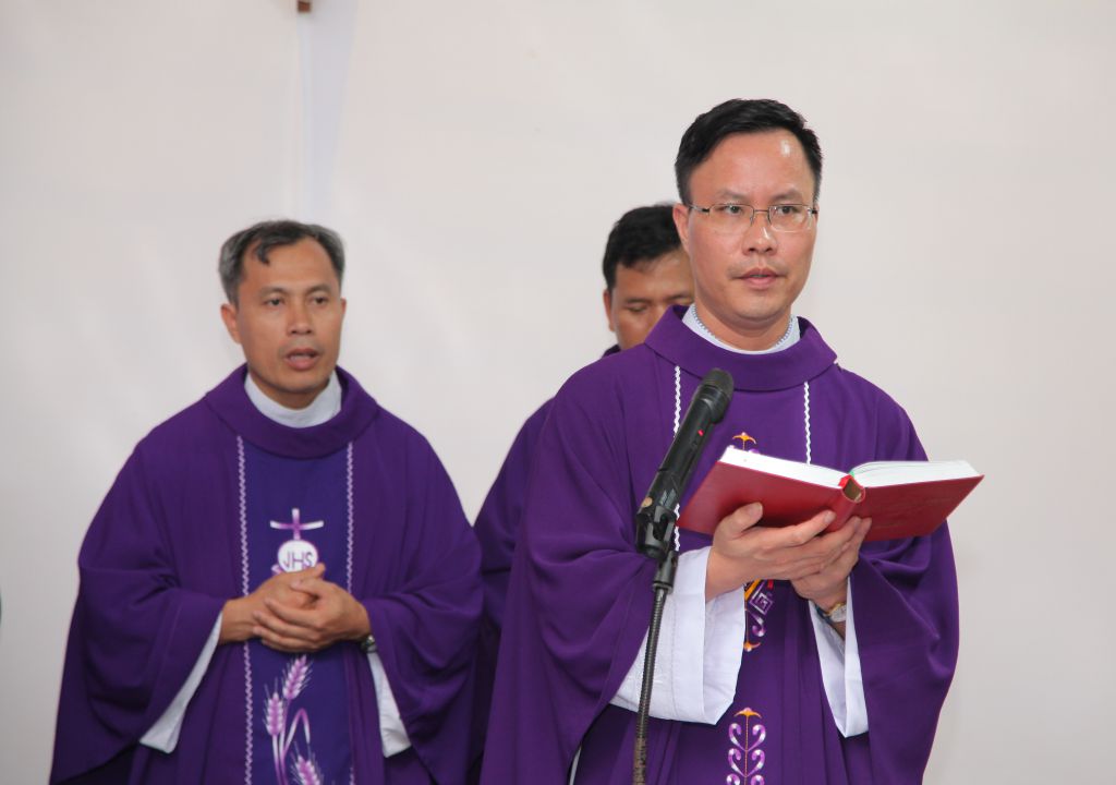 09-09-2018 Anh Em trong Lop 2004 DL (14)