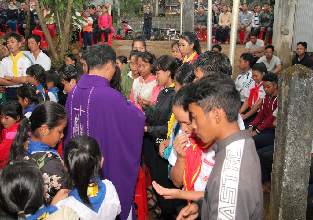 09-09-2018 Anh Em trong Lop 2004 DL (29)