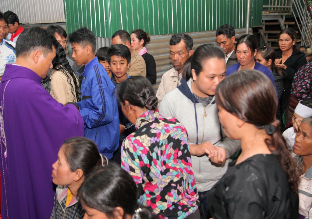 09-09-2018 Anh Em trong Lop 2004 DL (30)