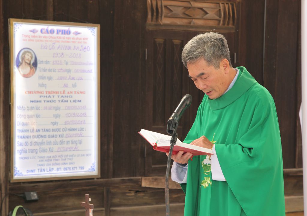 09-09-2018 C Mang Dang le Cau Nguyen Cho Bà Có Anna 01 (7)