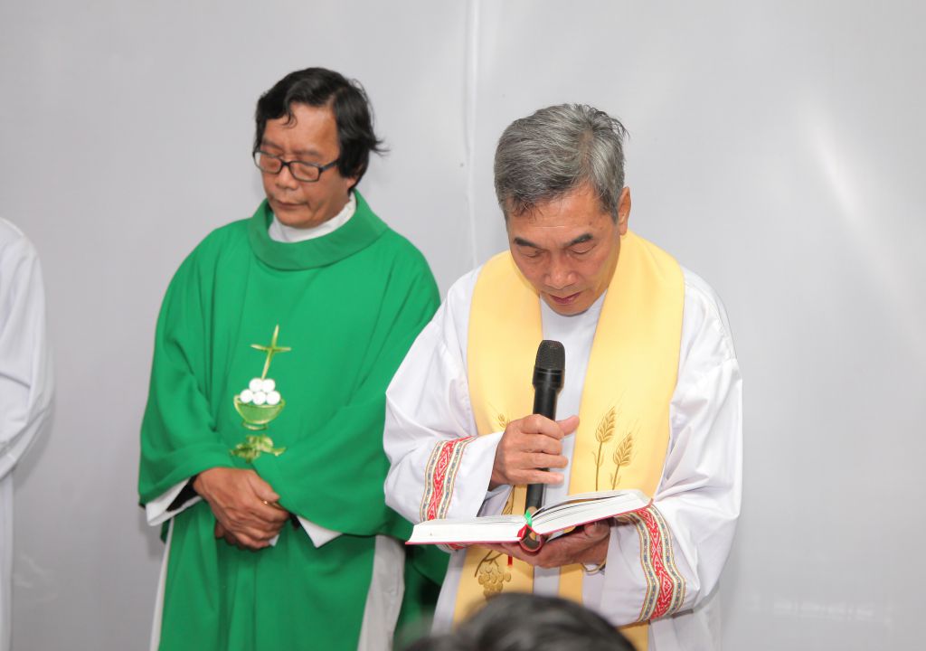 09-09-2018 C Thinh-C Mang Dang le Cau Nguyen Cho Anna (6)