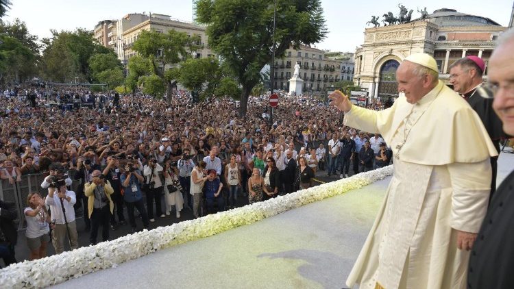 20180915 Francis of Palermo met the young people of Palermo 6