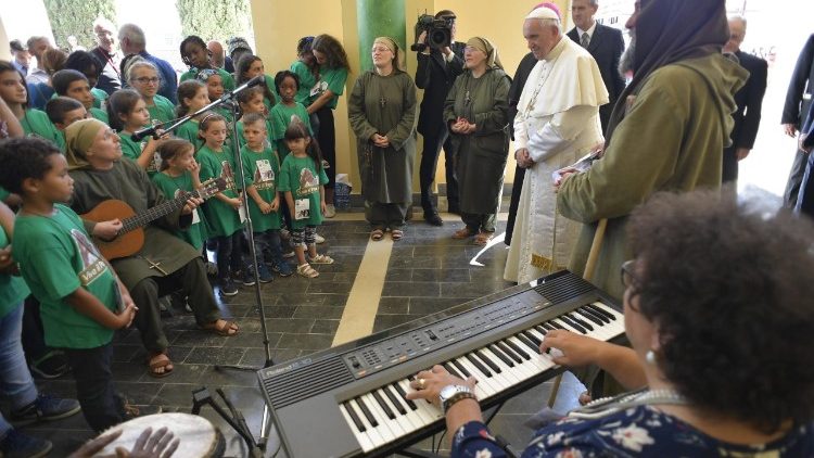 20180916 The pope lunches with the poor at the Hope and Charity Center 9