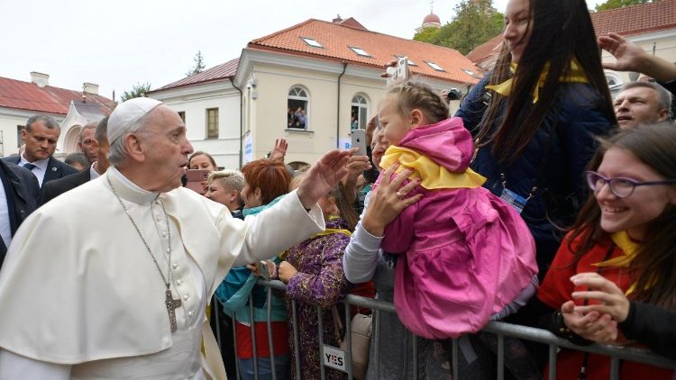 20180923 Papa al Santuario della Mater Misericordiae a Vilnius 4