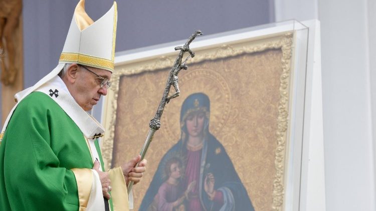 20180923 Pope Francis says during his homily at Mass in Santakos Park in Kaunas_Lithuania 21