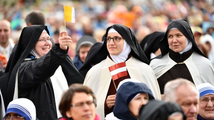 20180924 Pope Francis celebrating Mass in Aglona, Latvia 6