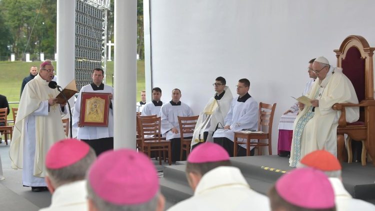 20180924 Pope Francis celebrating Mass in Aglona, Latvia 9