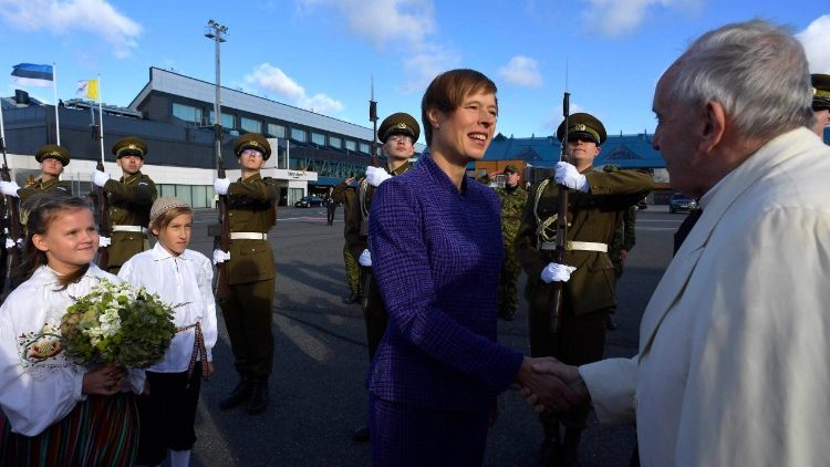 20180925 Pope Francis began to visit Estonia 2