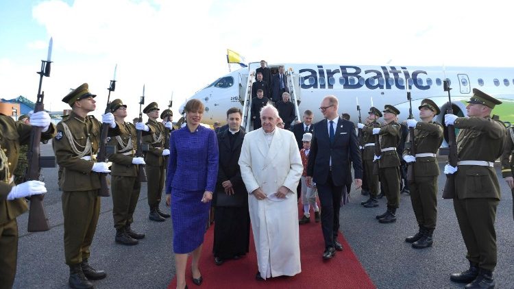 20180925 Pope Francis began to visit Estonia 3