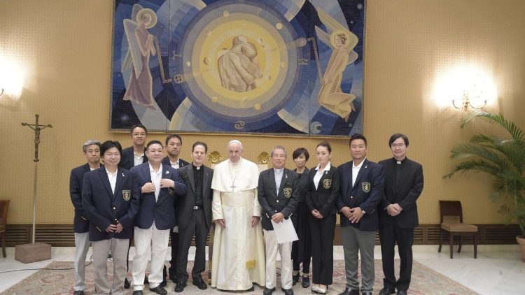 ĐTC Phanxicô tiếp Hội Tensho Kenoh Shisetsu Kenshoukai của Nhật (Vatican Media)