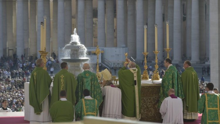 20181003 Pope Francis at the opening Mass for the Synod of Bishops on Young People, the Faith and Vocational Discernment 3