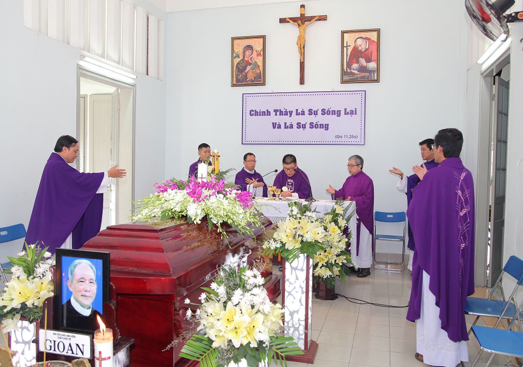 20181009 CD Tinh & Cac Thay 10g (10)