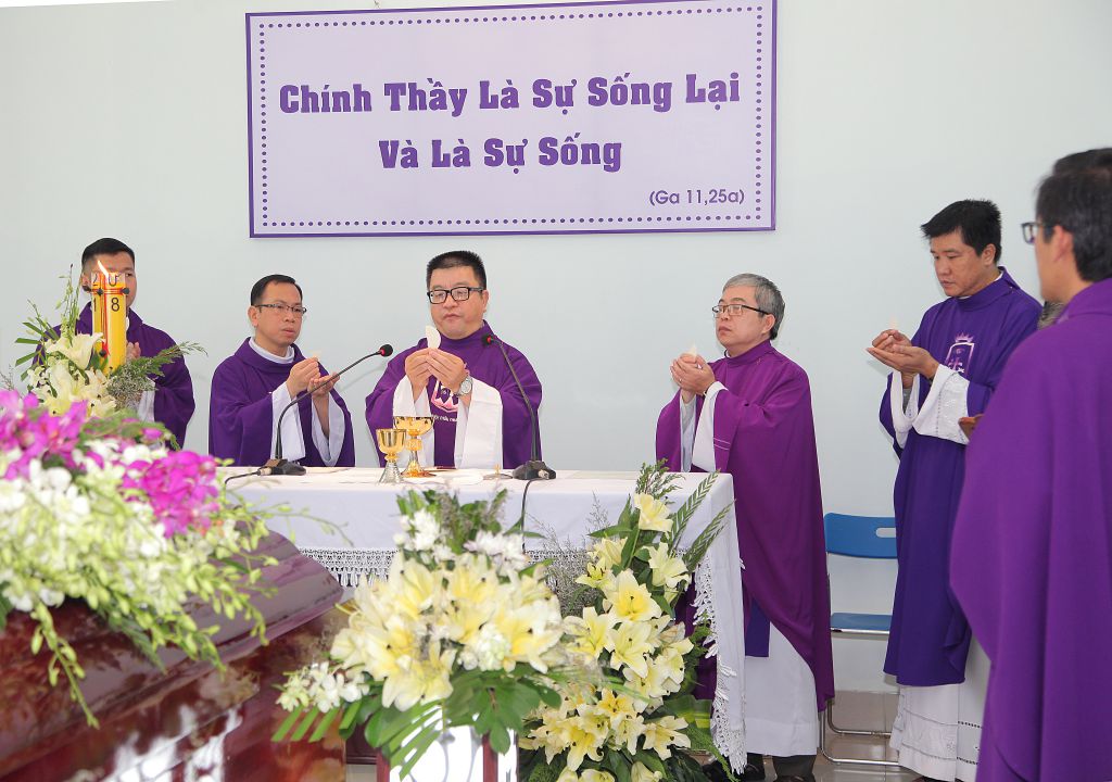 20181009 CD Tinh & Cac Thay 10g (16)