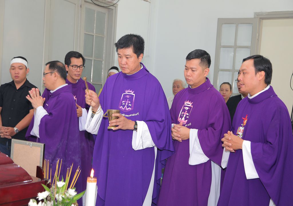 20181009 CD Tinh & Cac Thay 10g (24)
