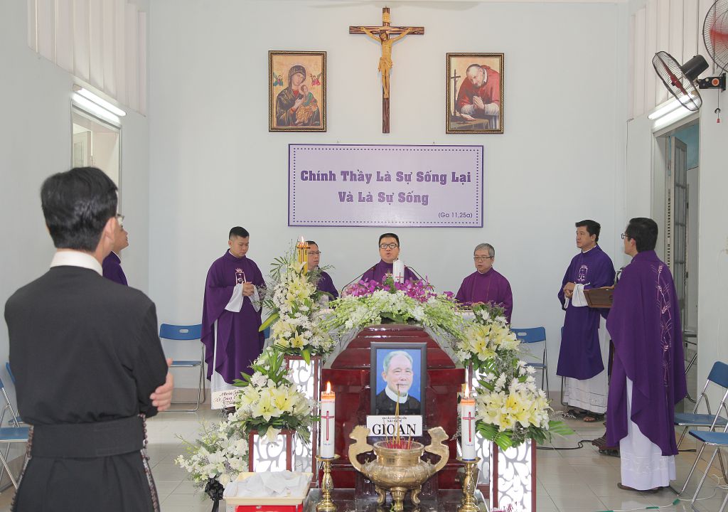 20181009 CD Tinh & Cac Thay 10g (7)