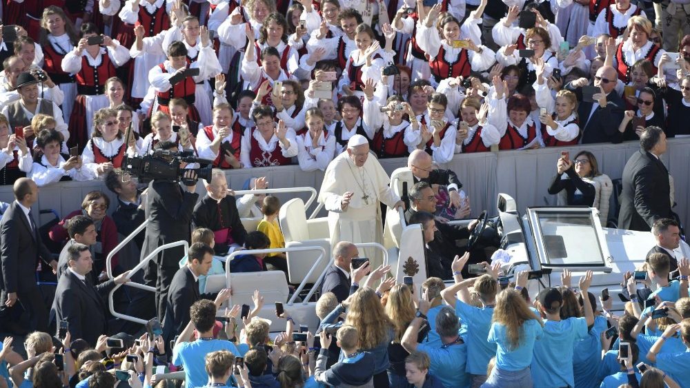 20181010 Pope Francis at the general reception 1