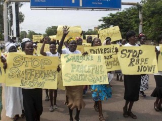 Phụ nữ Sudan đòi hòa bình  (AFP or licensors)