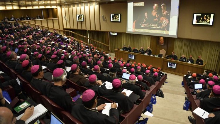 20181025 The Synod of Bishops sends young people to the world 0