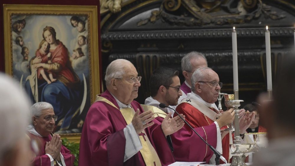 20181103 Pope Francis at a Requiem Mass celebrated in St Peters 8