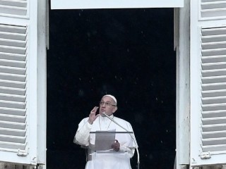 20181104 Pope Francis during the Angelus in St Peters Square