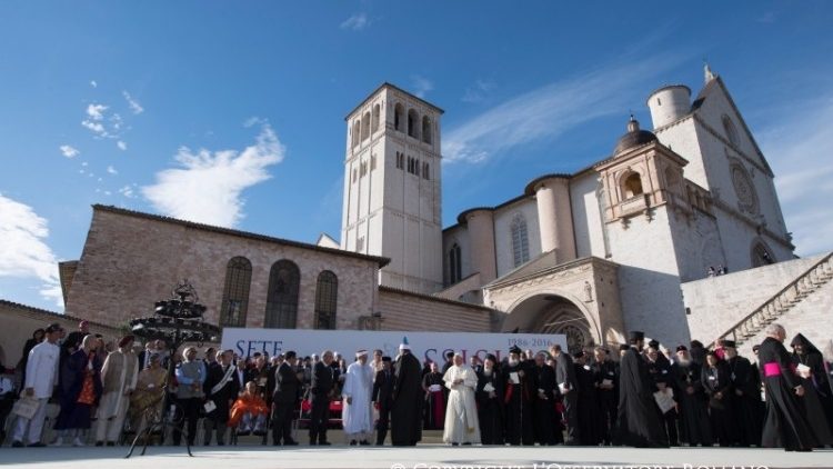 Ngày Hòa Bình thế giới tại Assisi (Ossevatore Romano)