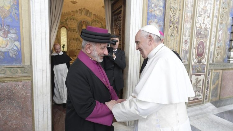 20181110 Pope meets with Patriarch Gewargis III 0